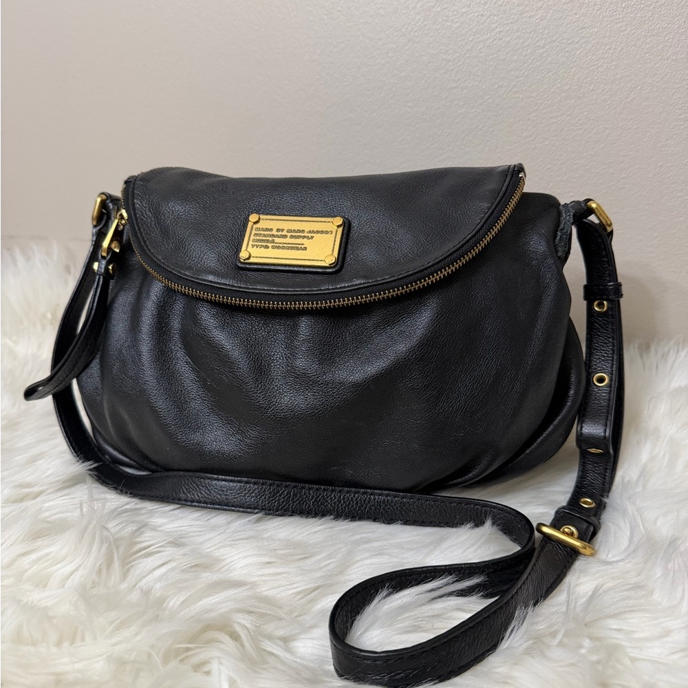 Marc Jacobs Classic Q Mini Natasha Italian Leather Black Crossbody Bag